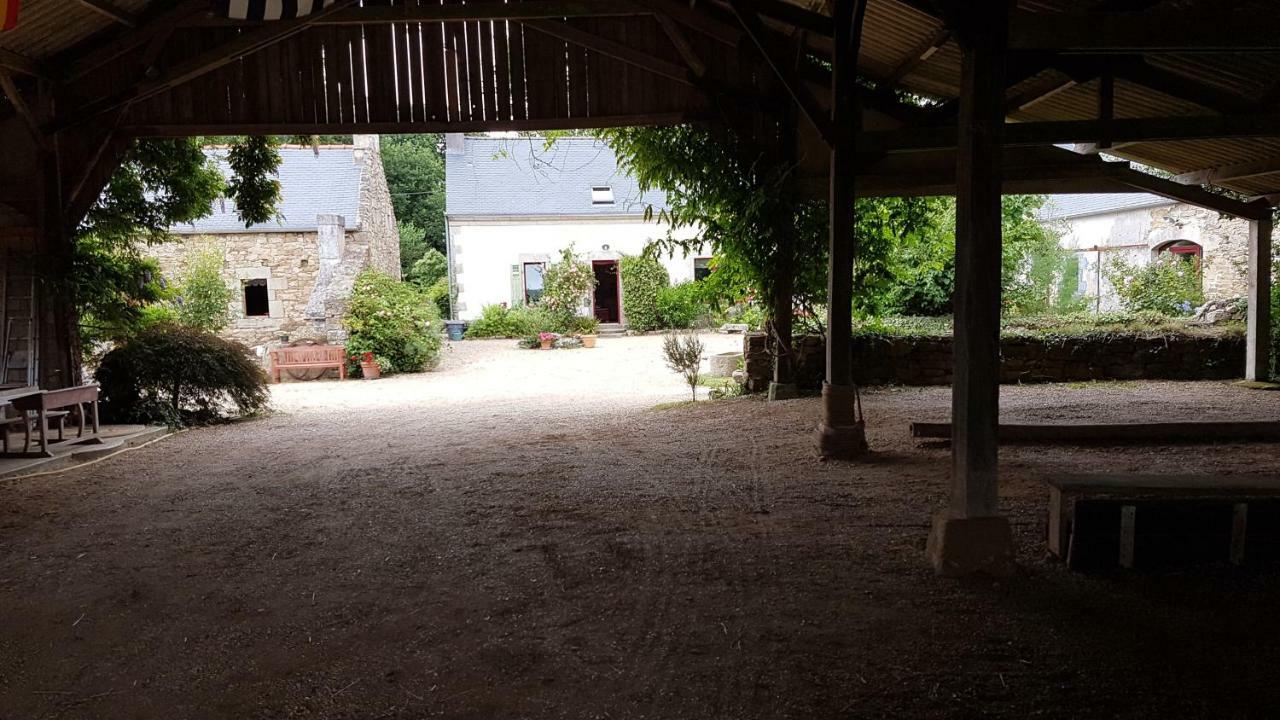 La Ferme De Kerhors Hotel Tréméoc Buitenkant foto
